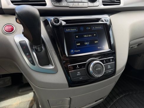 Used 2015 Honda Odyssey EX-L image 25