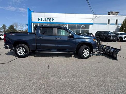 Used 2023 Chevrolet Silverado 1500 LT image 3