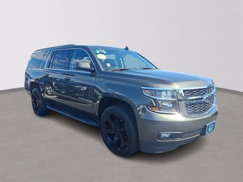 Certified 2019 Chevrolet Suburban LT AWD/4WD image 3