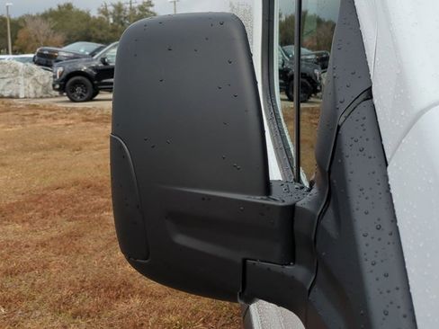 New 2026 Ford Transit 250 148 Medium Roof RWD image 12