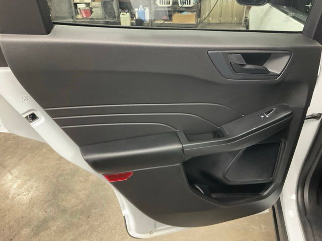 Used 2023 Ford Escape Active AWD/4WD image 16