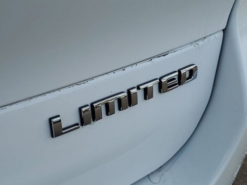 Used 2021 Jeep Grand Cherokee L Limited image 7