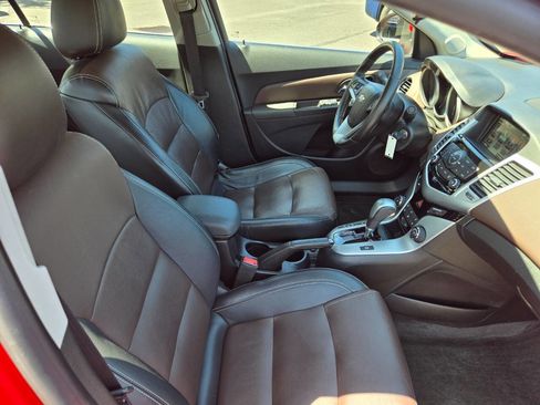 Used 2015 Chevrolet Cruze LT image 21