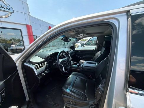 Used 2015 GMC Yukon XL SLT AWD/4WD image 3