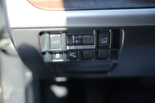 Used 2015 Subaru Outback 2.5i Limited AWD/4WD image 20