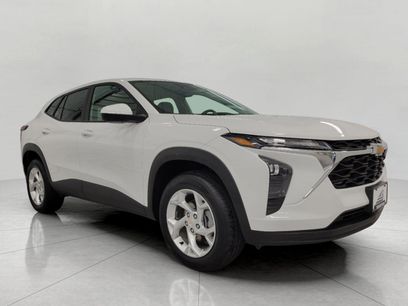 Used 2024 Chevrolet Trax LS w/ LS Convenience Package