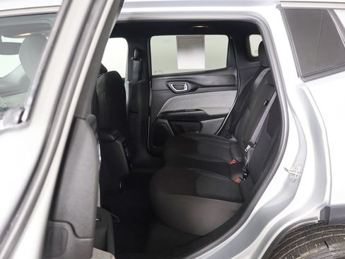 Used 2025 Jeep Compass Sport AWD/4WD image 28