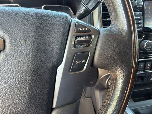 Used 2018 Nissan Titan Platinum Reserve AWD/4WD image 28