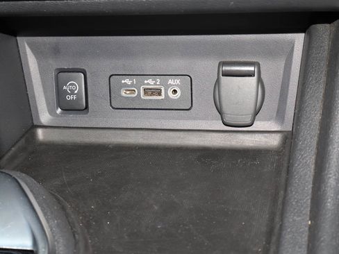 Used 2024 Nissan Sentra SV image 21