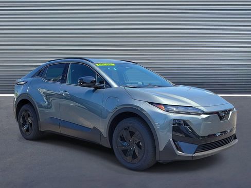 New 2026 Subaru Uncharted AWD image 2