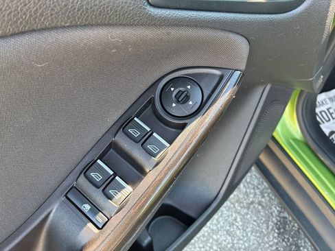 Used 2018 Ford Focus Titanium FWD image 13