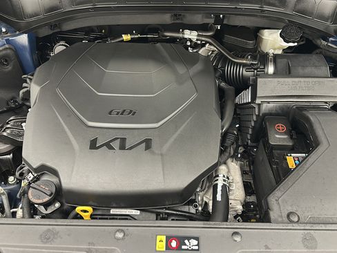 Used 2025 Kia Telluride S AWD/4WD image 22