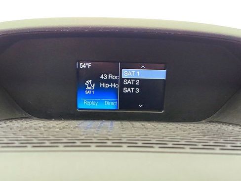 Used 2018 Ford Transit 350 XLT image 15