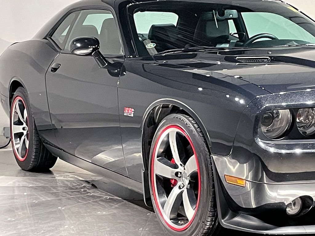 Used 2013 Dodge Challenger SRT8 w/ Harman Kardon Audio Group RWD image 15