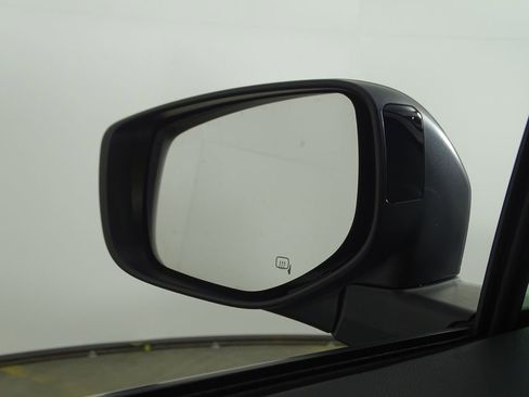 Used 2023 Subaru Outback Premium image 38