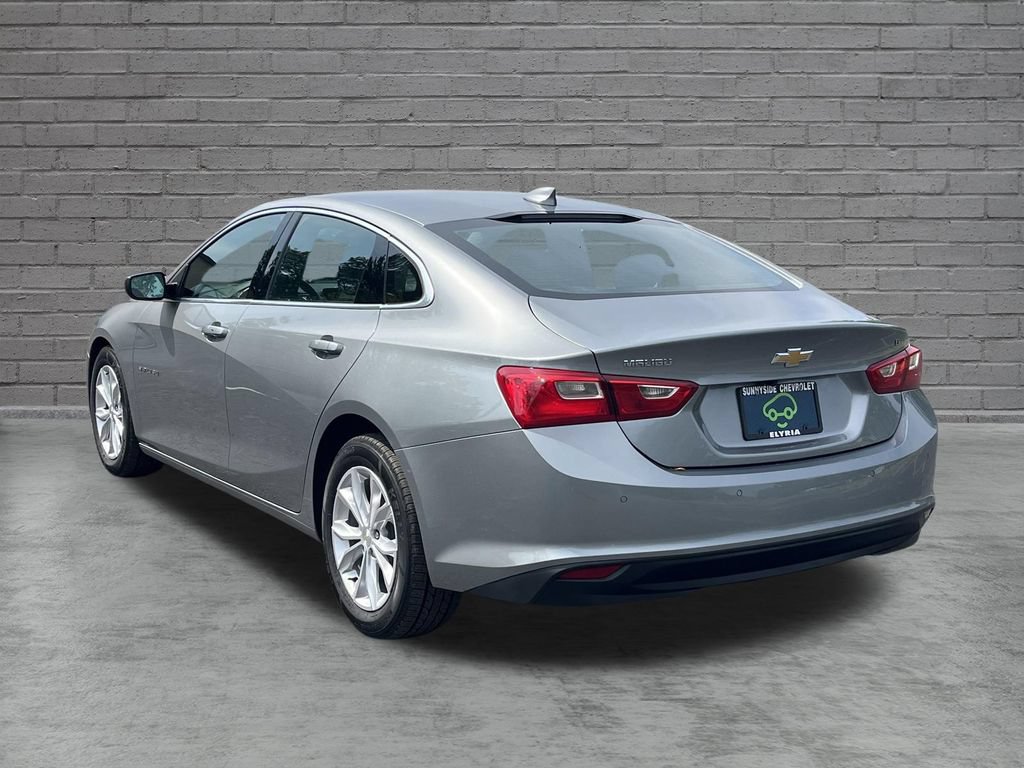 Certified 2025 Chevrolet Malibu LT FWD image 2