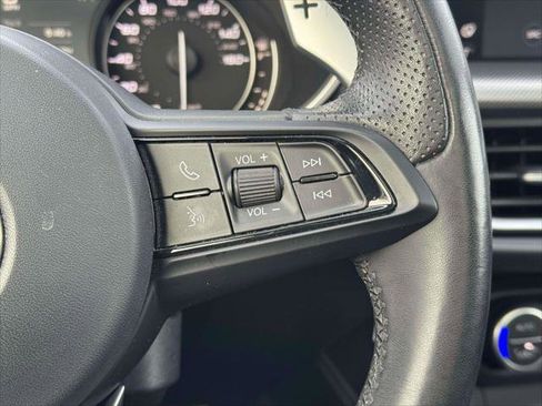 Used 2023 Alfa Romeo Stelvio Veloce image 23