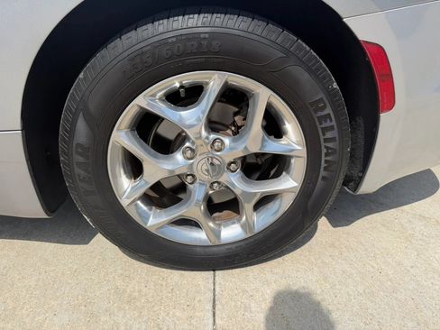 Used 2018 Chrysler Pacifica Limited FWD image 76