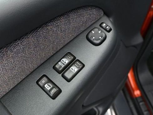 Used 2001 GMC Sierra 1500 SLE w/ Convenience Plus Group image 19