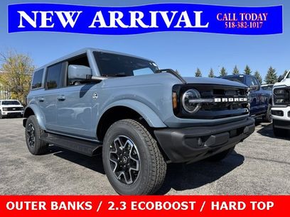 New 2025 Ford Bronco Outer Banks