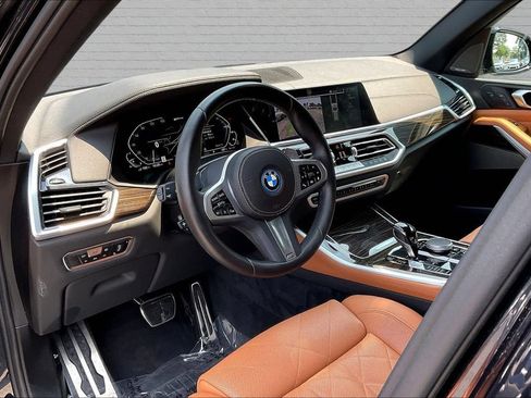 Used 2023 BMW X5 xDrive45e w/ M Sport Package AWD/4WD image 17