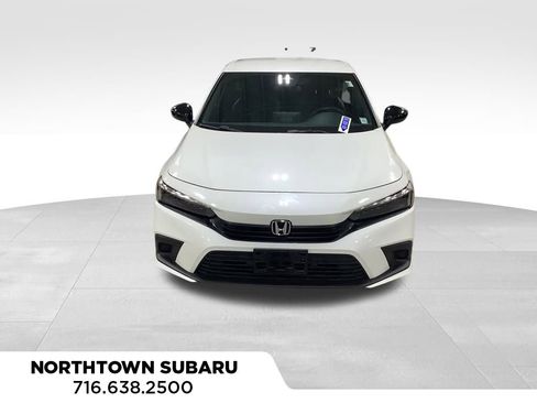 Used 2023 Honda Civic Sport image 2