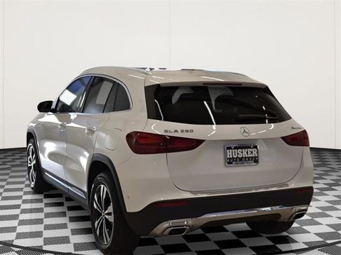 New 2025 Mercedes-Benz GLA 250 4MATIC image 6