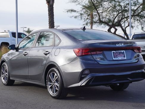 Used 2024 Kia Forte LXS image 3