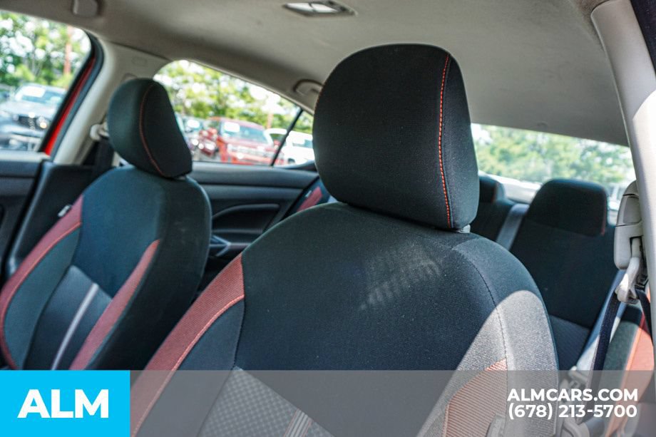 Used 2024 Nissan Versa SR FWD image 17
