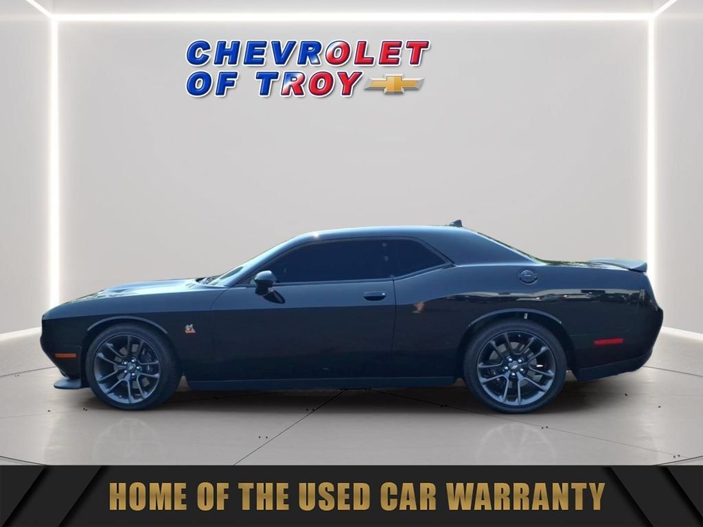 Used 2023 Dodge Challenger R/T Scat Pack RWD image 5
