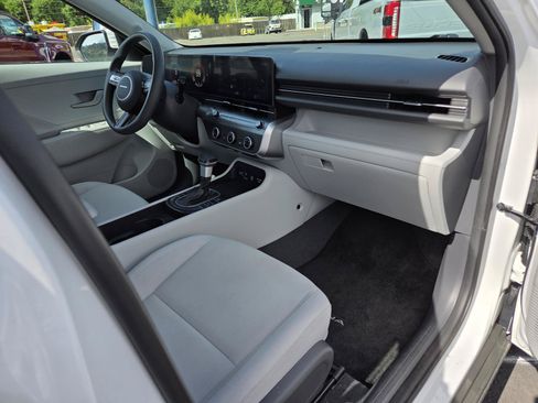 Used 2024 Hyundai Kona SE AWD/4WD image 21