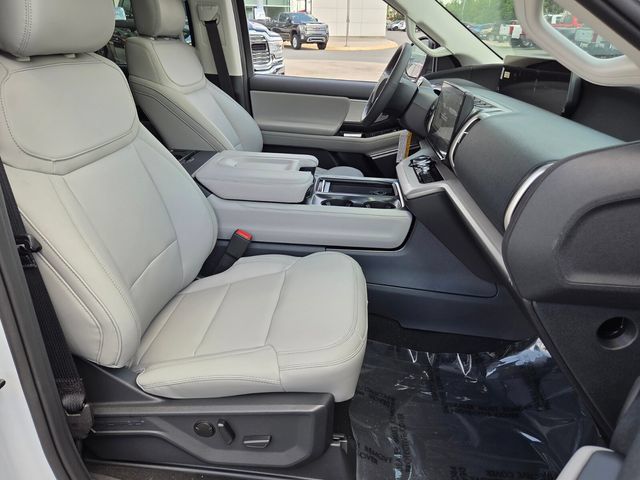 New 2026 Ford Expedition Active AWD/4WD image 42