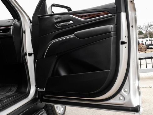 Used 2021 Cadillac Escalade Premium Luxury w/ Driver Assist Tech Package image 51