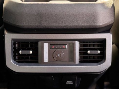 Used 2024 Ford F250 Lariat w/ Lariat Ultimate Package image 30