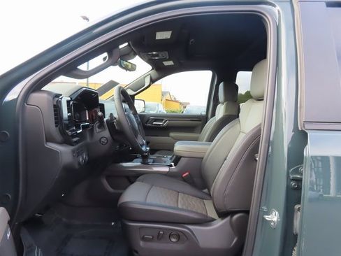 Certified 2025 Chevrolet Silverado 1500 ZR2 w/ Technology Package image 16