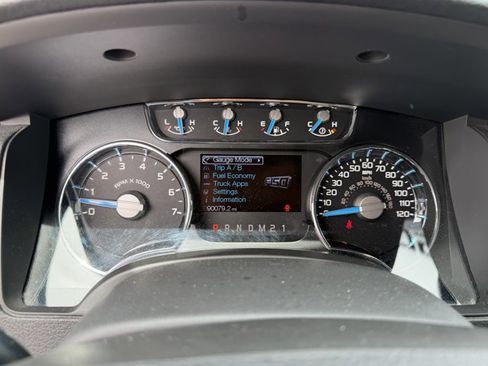 Used 2013 Ford F150 Lariat w/ Mid Equipment Group RWD image 17