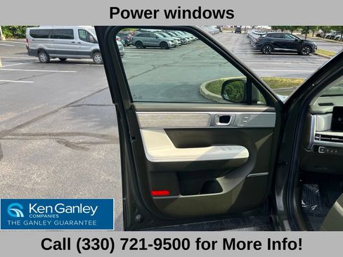 Used 2025 Hyundai Santa Fe Calligraphy w/ Tow & Go Package AWD/4WD image 24