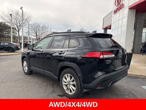 Used 2023 Toyota Corolla Cross LE w/ Moonroof Package image 6