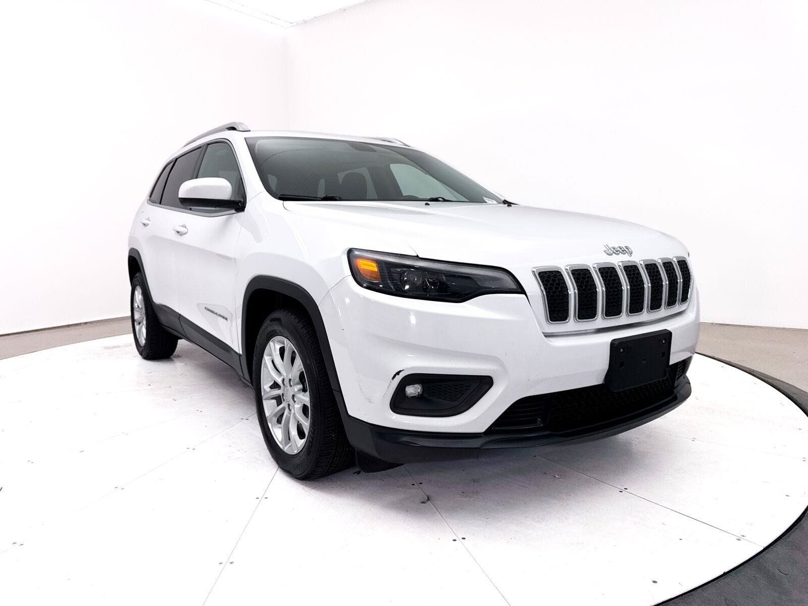 Used 2019 Jeep Cherokee Latitude w/ Popular Appearance Group FWD image 10