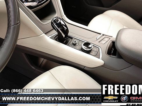 Certified 2023 Cadillac XT6 Premium Luxury image 31