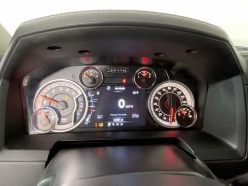Used 2018 RAM 2500 Laramie AWD/4WD image 23