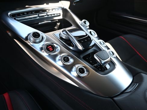 Used 2016 Mercedes-Benz AMG GT S image 39