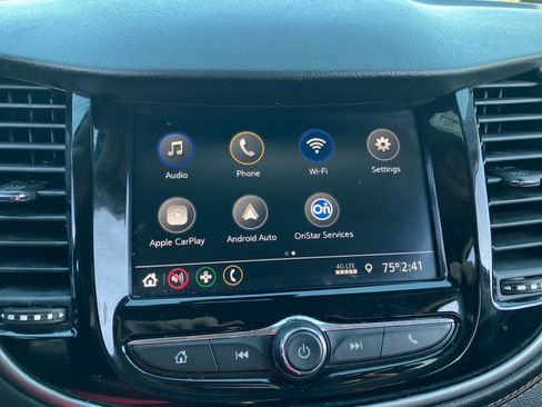 Used 2022 Chevrolet Trax LT w/ Sport Edition image 19