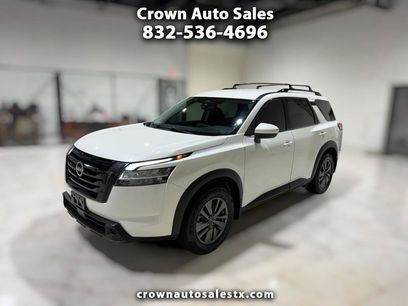 Used 2022 Nissan Pathfinder SV