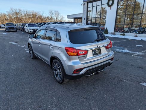 Used 2018 Mitsubishi Outlander Sport ES image 10