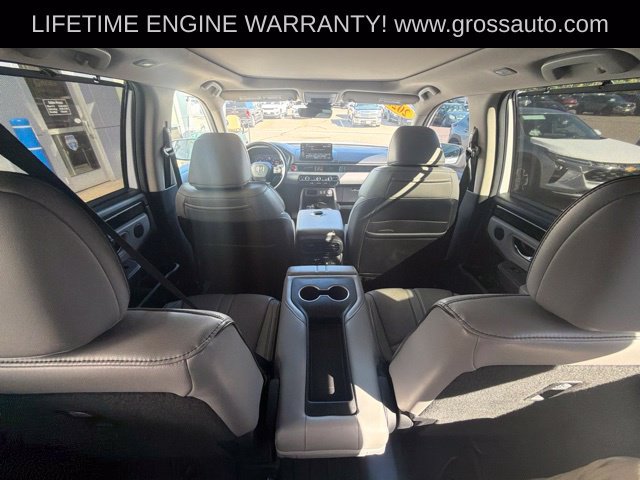 Used 2025 Honda Pilot Elite image 26