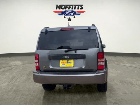 Used 2012 Jeep Liberty Sport w/ Popular Equipment Group RWD image 4