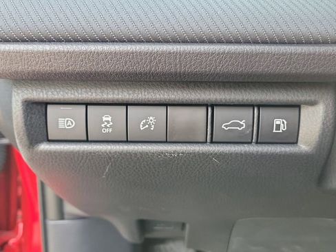 Used 2025 Toyota Camry SE w/ Multimedia Upgrade Package FWD image 22