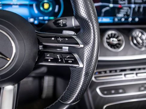 Used 2022 Mercedes-Benz E 450 Cabriolet image 38