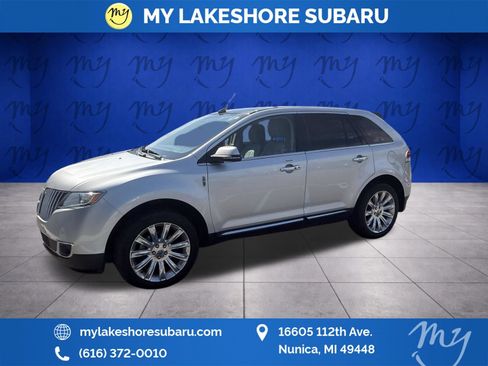 Used 2015 Lincoln MKX AWD w/ Equipment Group 102A image 5